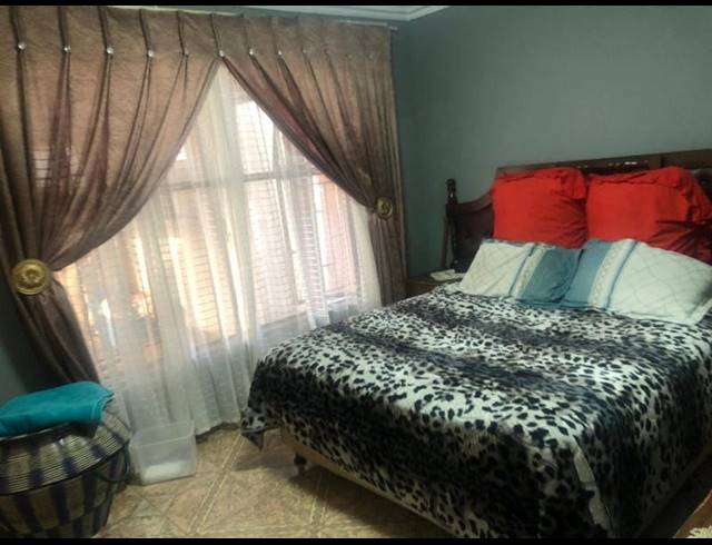 3 BEDROOM HOUSE FOR SALE IN SOSHANGUVE DD